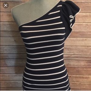 Lilly pulitzer one shoulder nautical top